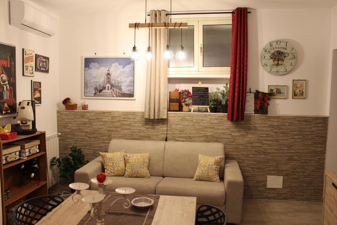 Zisa Home Ai Cantieri Culturali-Facile Posteggio In Strada No Ticket Palermo Exterior foto